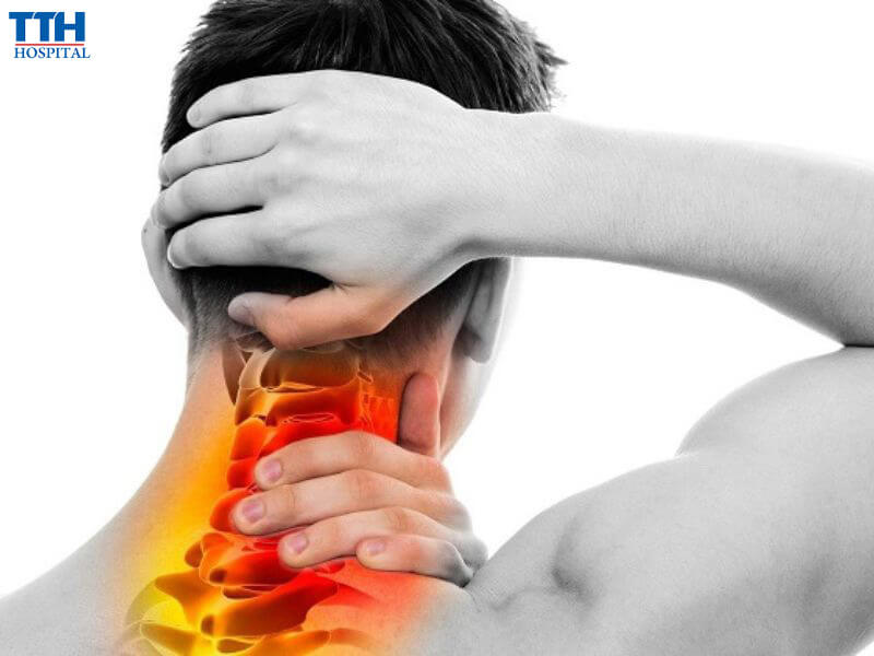 Các yếu tố làm tăng nguy cơ mắc thoái hóa cột sống cổ