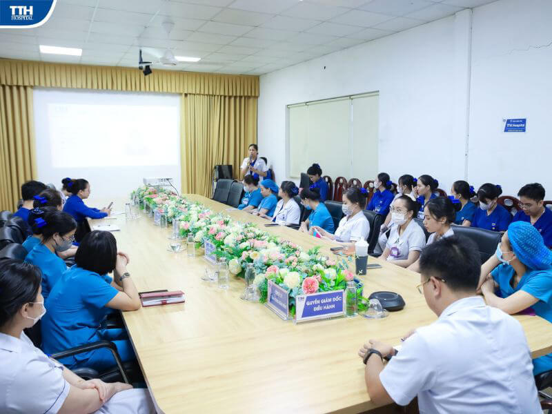Cam kết hưởng ứng - Hứa hẹn một tương lai an toàn cho mẹ và bé