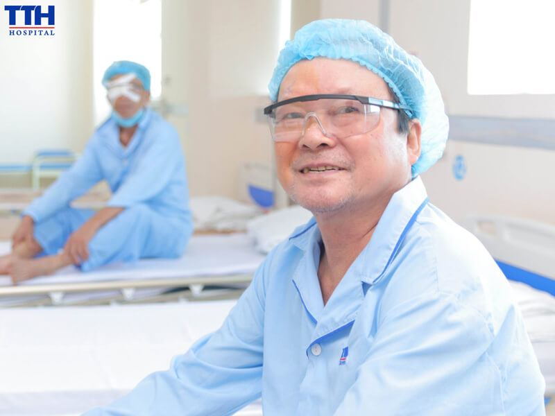 Chăm sóc bằng cả y thuật và y đức