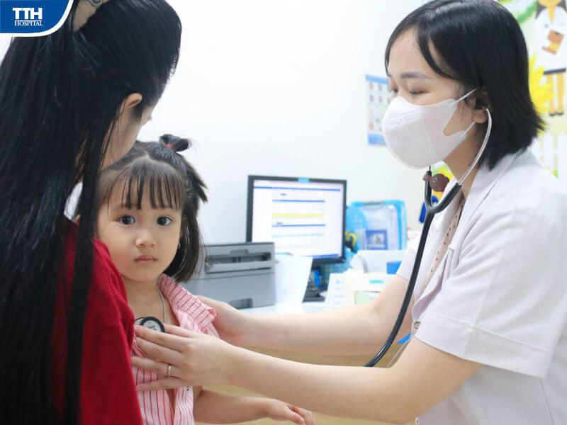 Khi nào nên xét nghiệm vi chất cho trẻ?