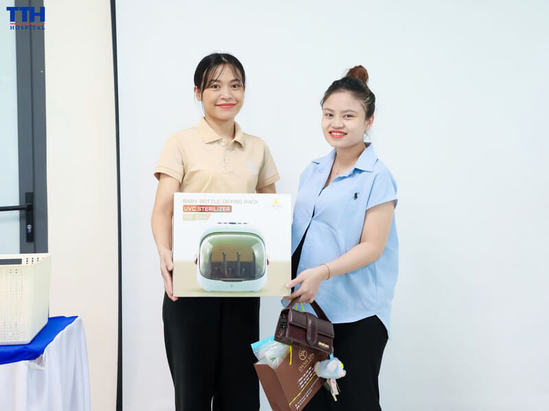 Máy tiệt trùng, máy xay đa năng, máy làm bánh