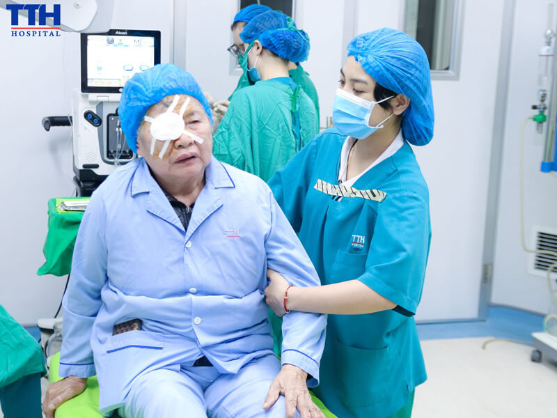 Ưu điểm vượt trội của mổ Phaco