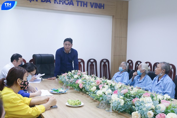 Họp hội đồng người bệnh cuối năm