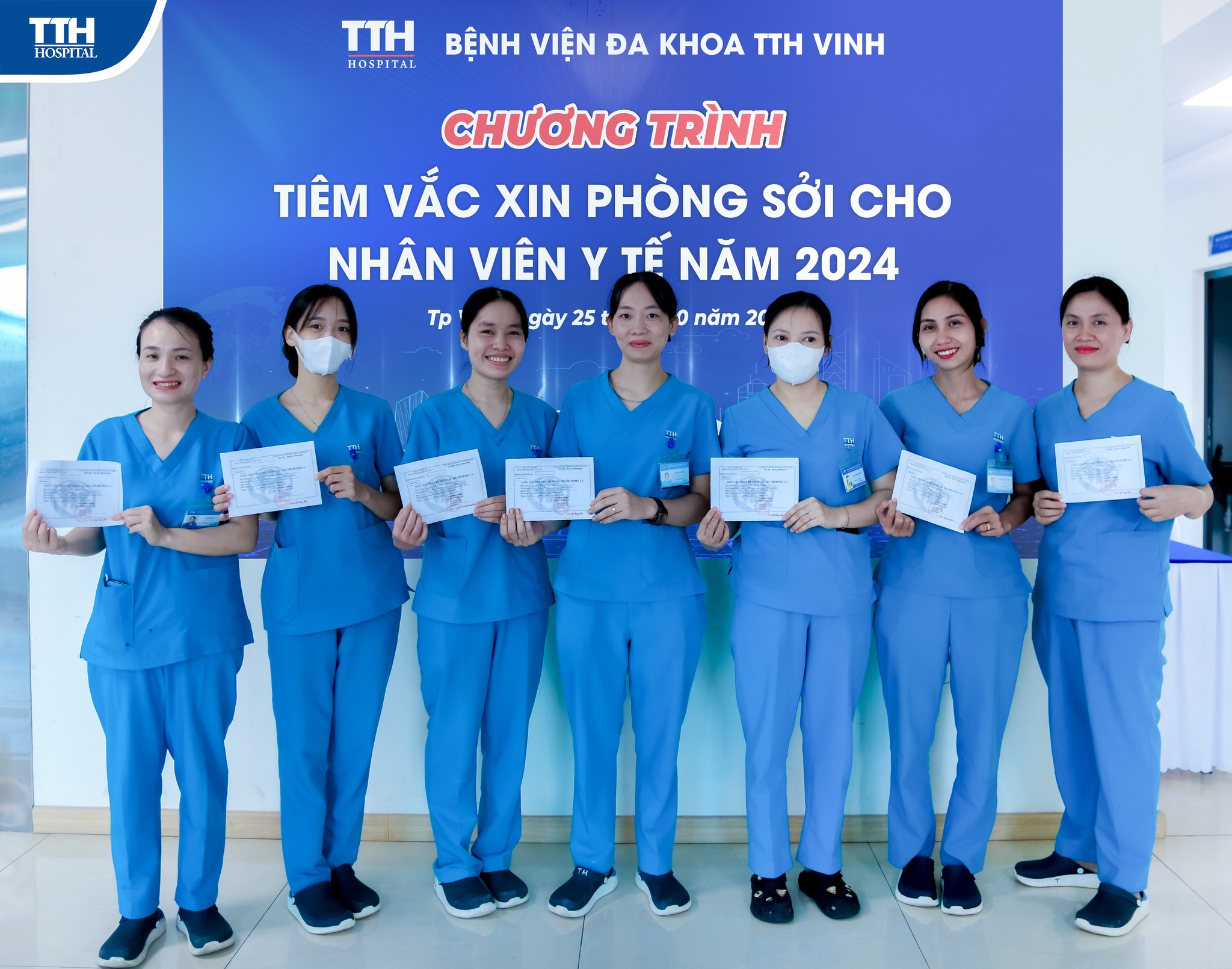 TỔ CHỨC TIÊM VẮC XIN PHÒNG SỞI CHO CBNV Y TẾ